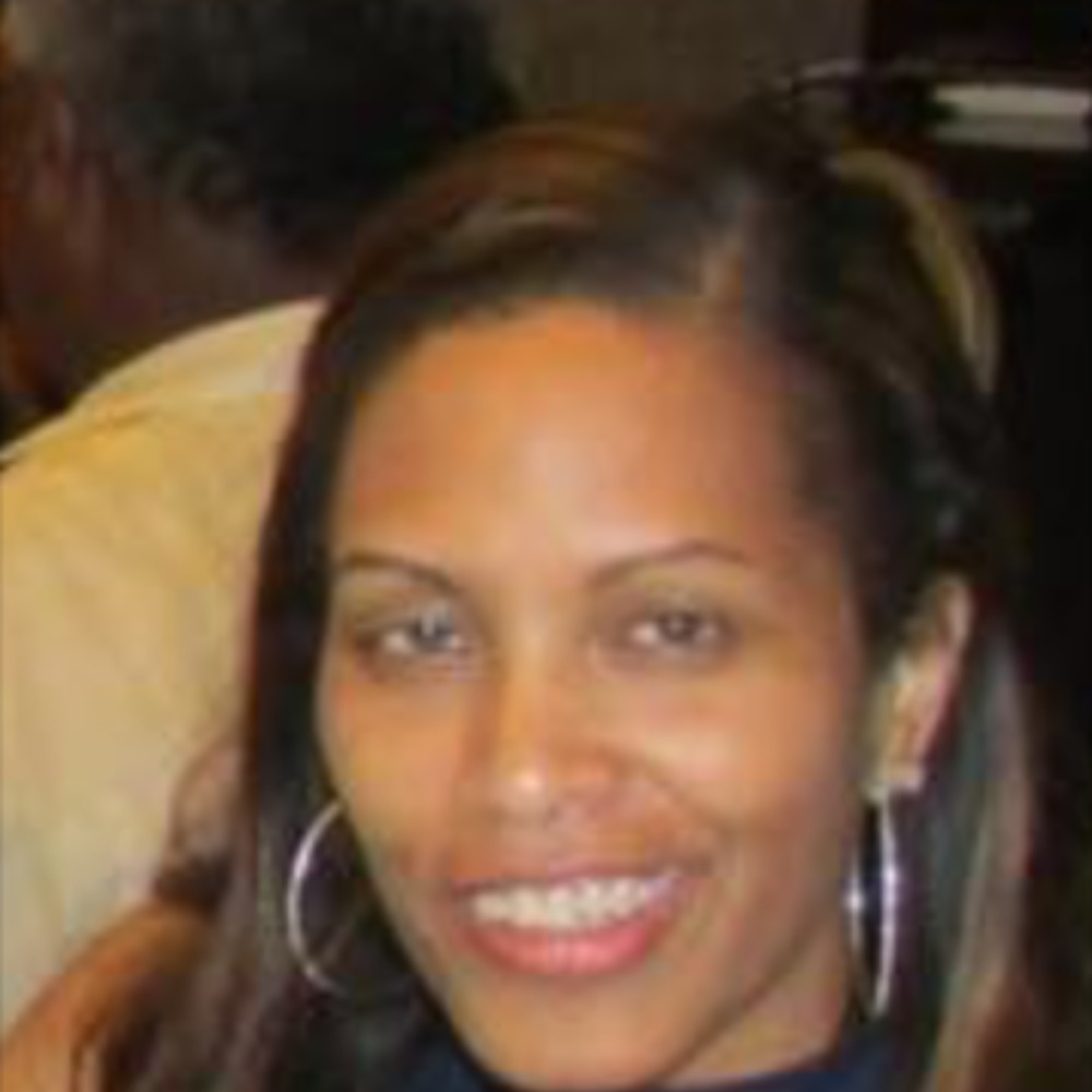 Meet your Posher, Lindia